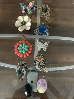 Necklaces (10) multi colors